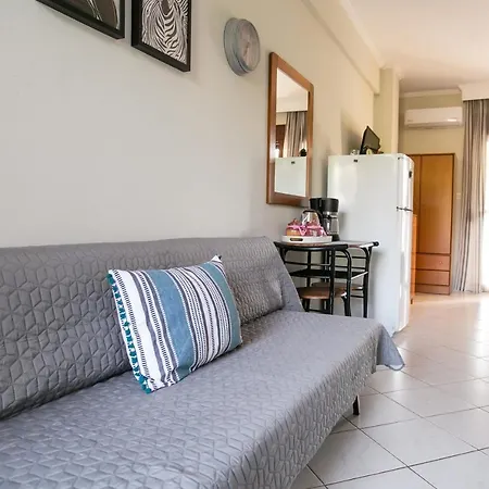 Roa Seaside Apartment Vergia